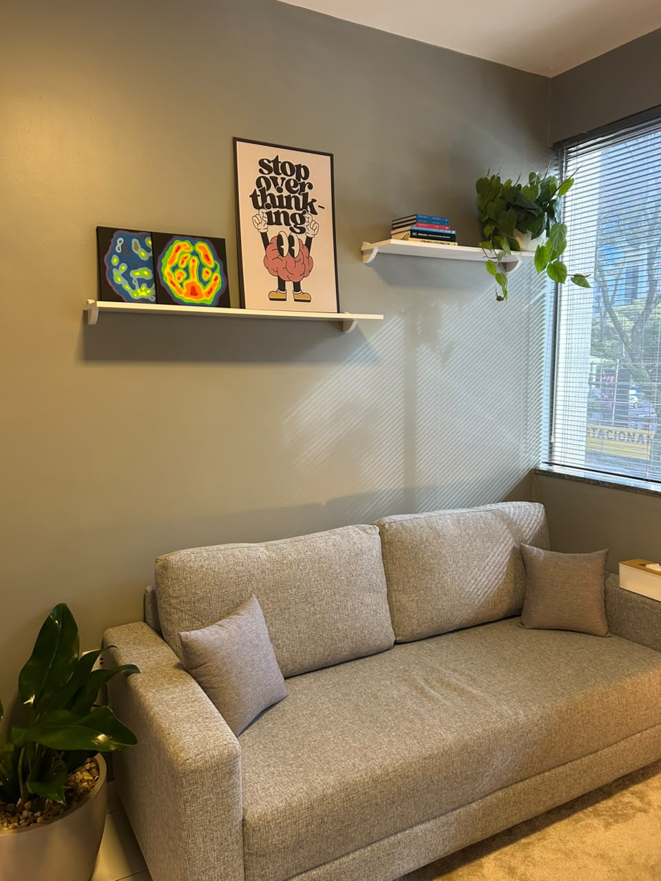 Consultório de psicologia em Maringá com ambiente acolhedor